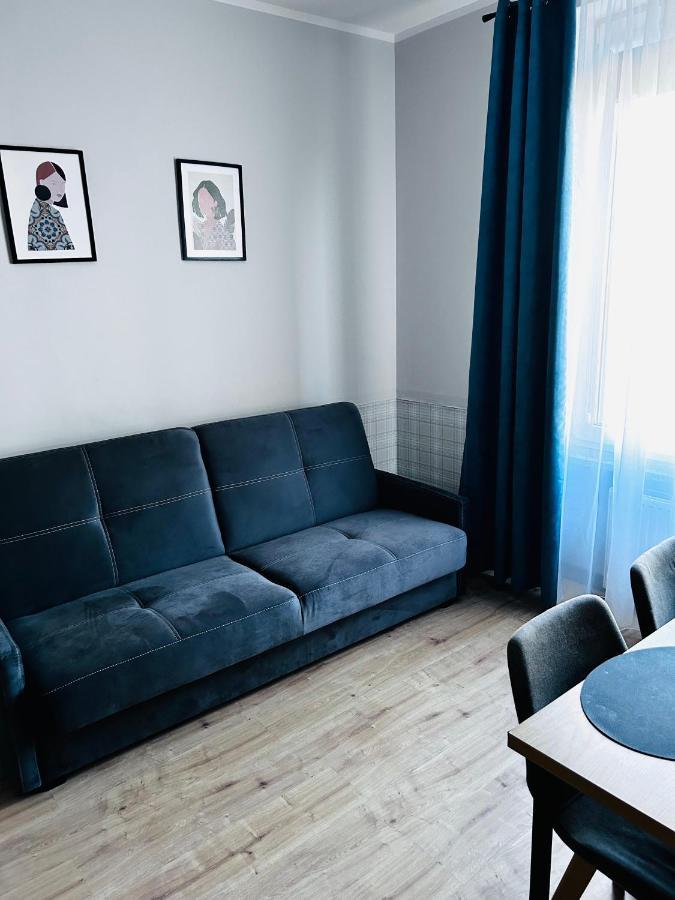 גורז'וב ווילקופולסקי Apartament Walczaka 43 Miejsce Parkingowe מראה חיצוני תמונה